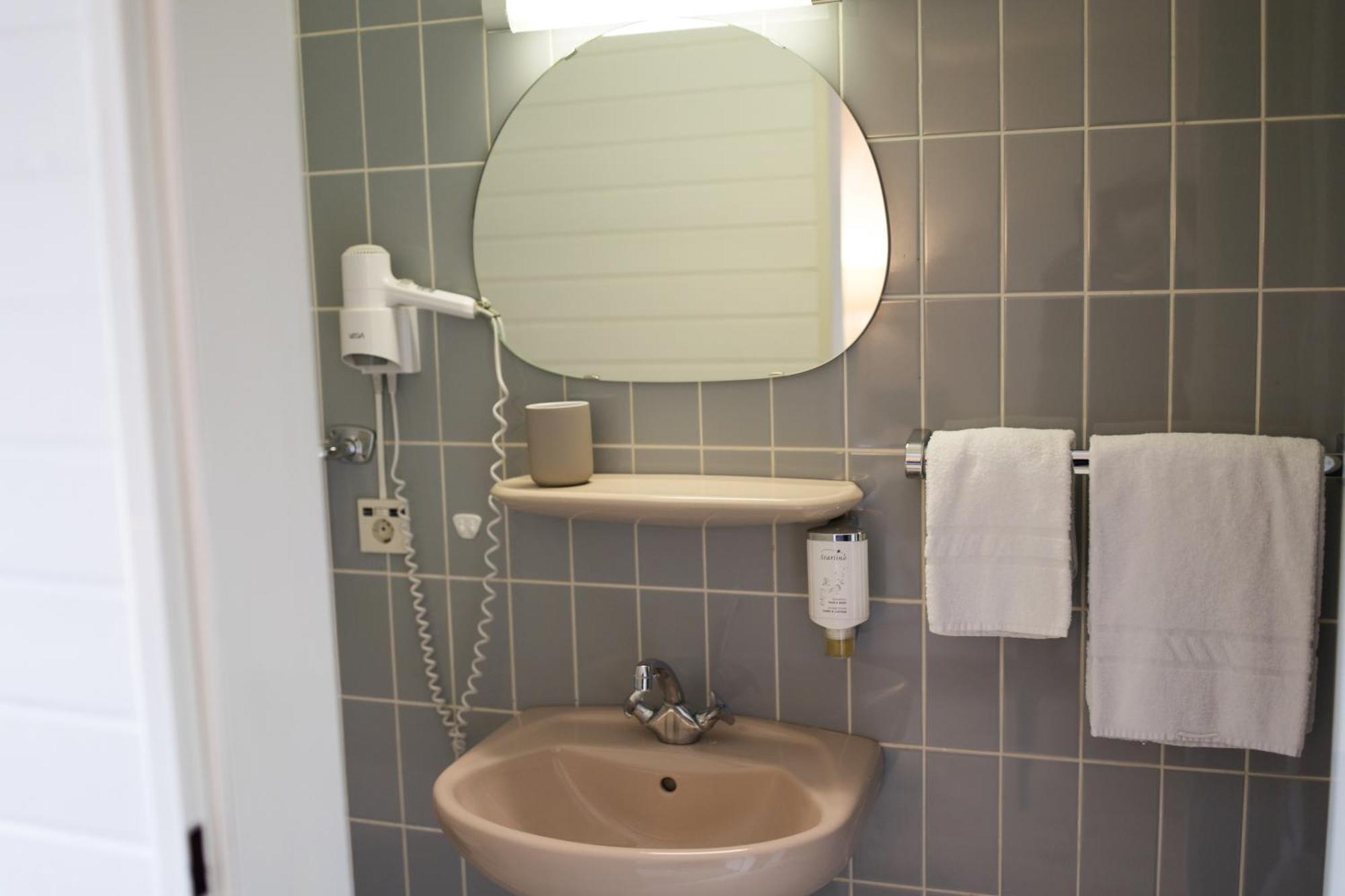Ratskeller Hotel & Restaurant Kröv エクステリア 写真