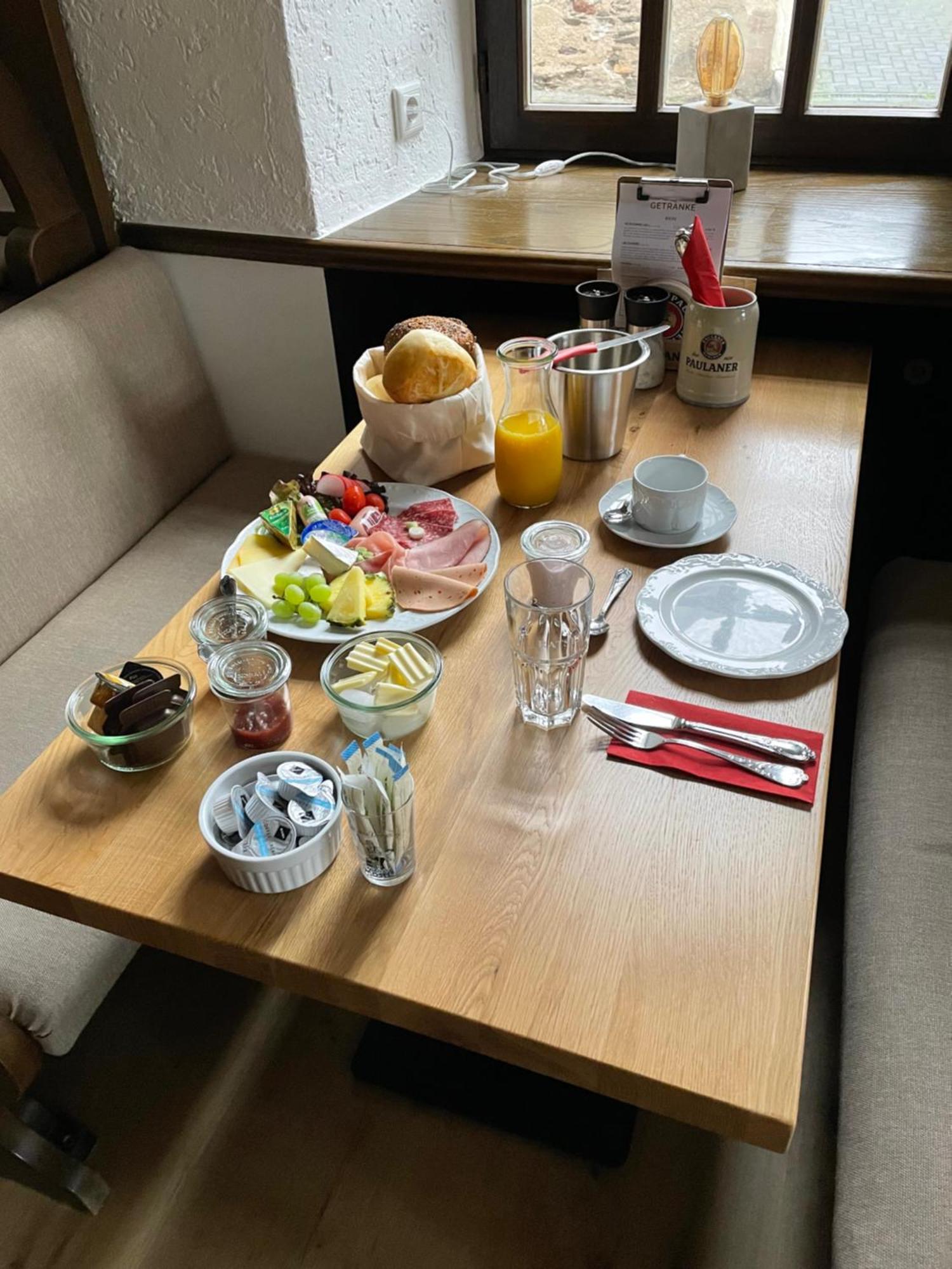 Ratskeller Hotel & Restaurant Kröv エクステリア 写真